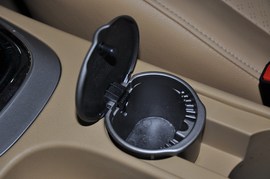 2011款奇瑞A3三厢1.6L手动尊贵型