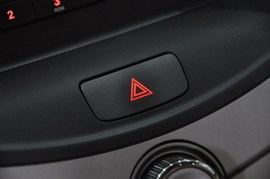 2011款奇瑞A3三厢1.6L手动尊贵型