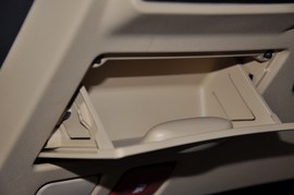 2011款奇瑞A3三厢1.6L手动尊贵型