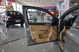 2011款奇瑞A3三厢1.6L手动尊贵型