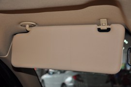 2011款奇瑞A3三厢1.6L手动尊贵型