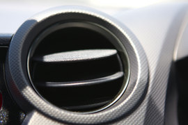 2010款本田Insight