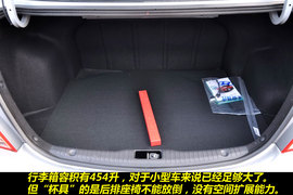 2010款现代瑞纳1.6L