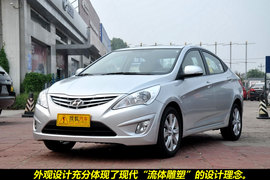 2010款现代瑞纳1.6L