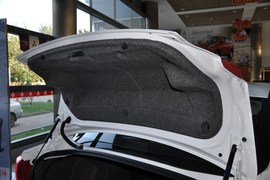 2010款东南三菱翼神1.8L