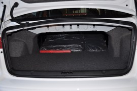 2010款东南三菱翼神1.8L