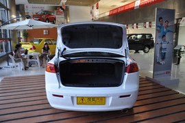 2010款东南三菱翼神1.8L