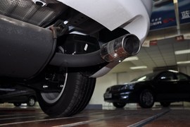 2010款东南三菱翼神1.8L