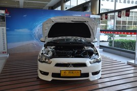 2010款东南三菱翼神1.8L
