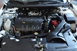 2010款东南三菱翼神1.8L