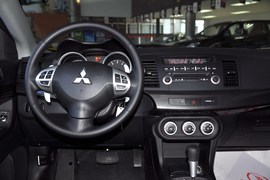 2010款东南三菱翼神1.8L