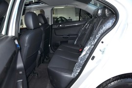 2010款东南三菱翼神1.8L