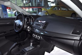 2010款东南三菱翼神1.8L