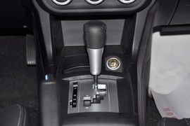 2010款东南三菱翼神1.8L