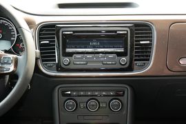 2015款大众甲壳虫1.2TSI