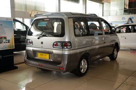 2016款东风风行菱智M3