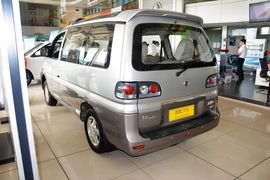 2016款东风风行菱智M3