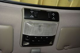 2016款东风风行菱智M3