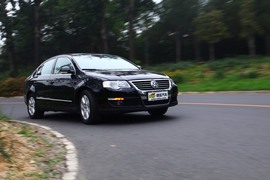 2011款迈腾1.4TSI精英型试驾
