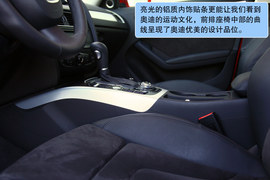 2010款奥迪A4L
