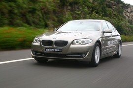 2010款宝马5系长轴距版珠海试驾