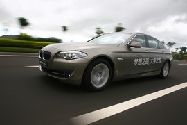 2010款宝马5系长轴距版珠海试驾