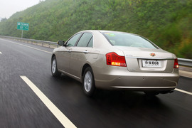 2010款帝豪EC8试驾