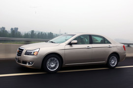 2010款帝豪EC8试驾