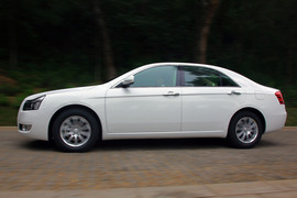 2010款帝豪EC8试驾