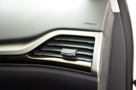 2013款福特蒙迪欧2.0L