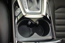 2013款福特蒙迪欧2.0L