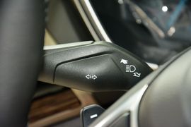 2013款福特蒙迪欧2.0L