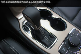 成都2016款大切诺基实拍