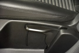 2015款福特福克斯两厢