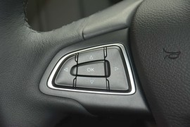 2015款福特福克斯两厢
