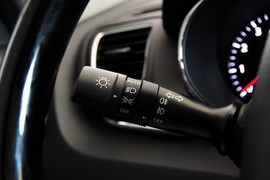 2010款起亚凯尊2.4L