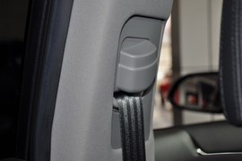 2010款起亚凯尊2.4L