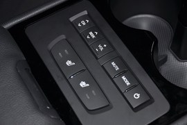 2010款起亚凯尊2.4L