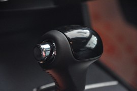 2010款起亚凯尊2.4L