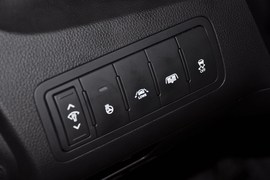 2010款起亚凯尊2.4L