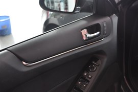 2010款起亚凯尊2.4L