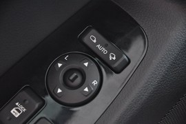 2010款起亚凯尊2.4L