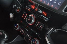 2010款起亚凯尊2.4L