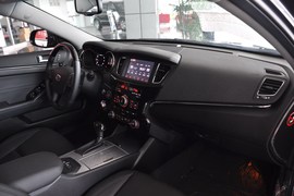 2010款起亚凯尊2.4L