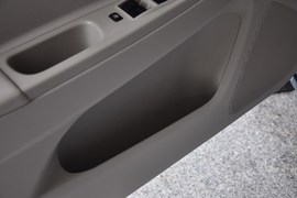 2011款奔腾B50