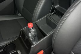 2015款现代全新途胜1.6T双离合两驱智能型