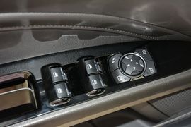 2013款福特蒙迪欧2.0L