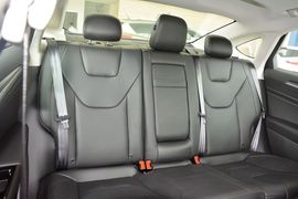 2013款福特蒙迪欧2.0L
