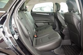 2013款福特蒙迪欧2.0L