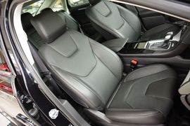 2013款福特蒙迪欧2.0L